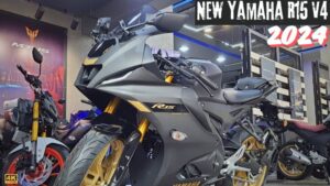 नए अवतार में आ गयी Yamaha R15 V4, पावरफुल इंजन और कमाल के फीचर्स के साथ, जाने कीमत