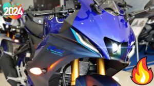 KTM को मजा चखाने आ गया Yamaha YZF R15  सुपर बाइक,महज 5,180 रुपए की EMI पर खरीदें 