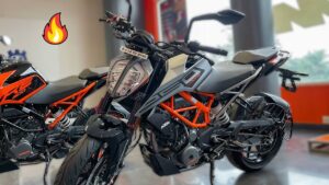 5,223 रुपये की आसान कीमत पर लॉन्च हुई वेव्ड लुक वाली 2024 KTM 250 Duke बाइक खरीदें। 